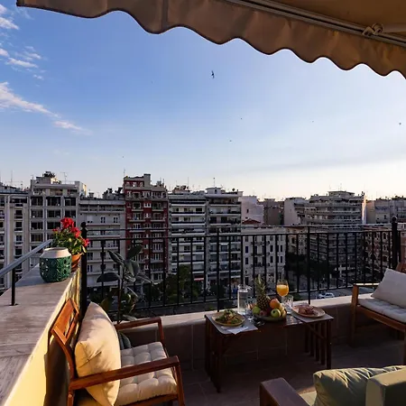 Cupola Apartment