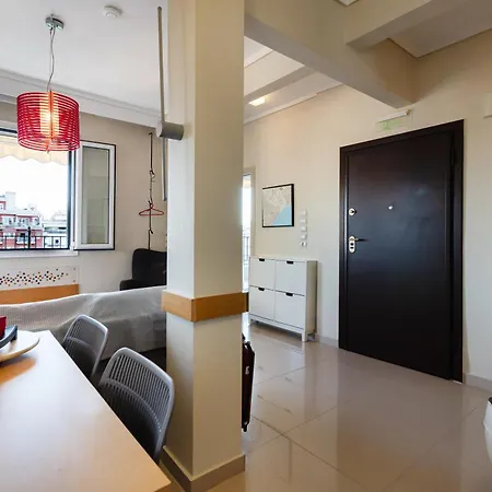 Cupola Apartment *