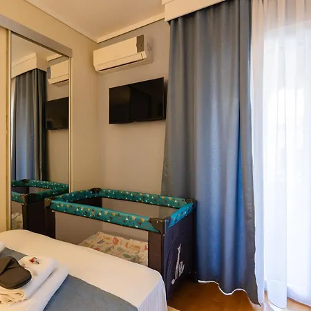 Cupola Apartment